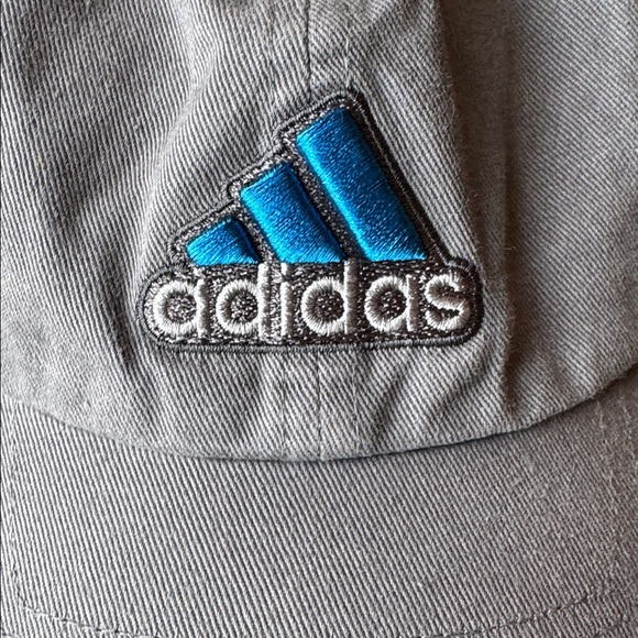 adidas Cap - Picture 2 of 9